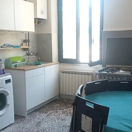 Cornigliano Fiumara Apartment
