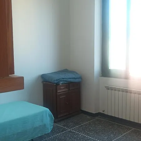 Cornigliano Fiumara Apartment